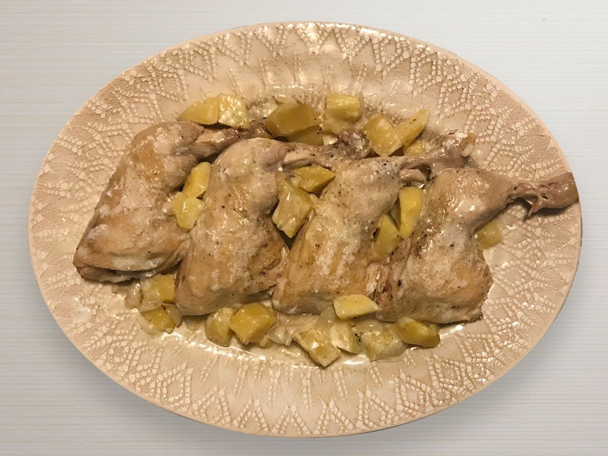 Beyaz Soslu Tavuk tarifi görseli