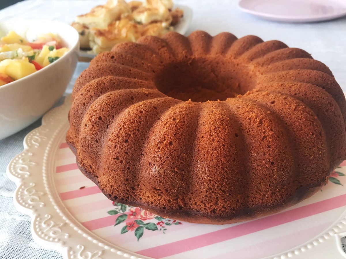 What Goes Well With Börek? 10 Delicious Recipes to Complete Your Tea Time image