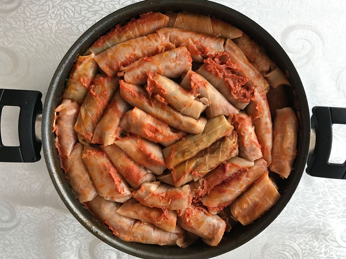 Bulgurlu Lahana Dolması tarifi görseli