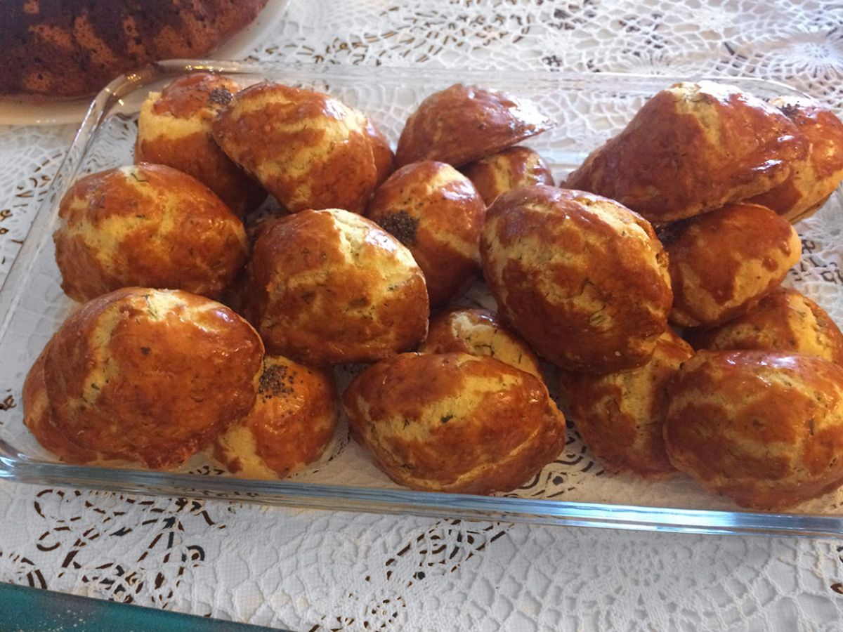 Dereotlu Poğaça tarifi görseli