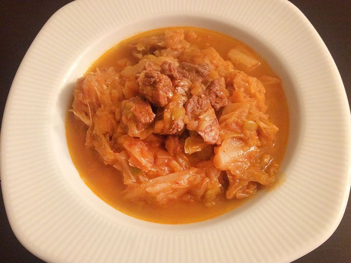 Braised Cabbage with Beef (Etli Kapuska) recipe photo