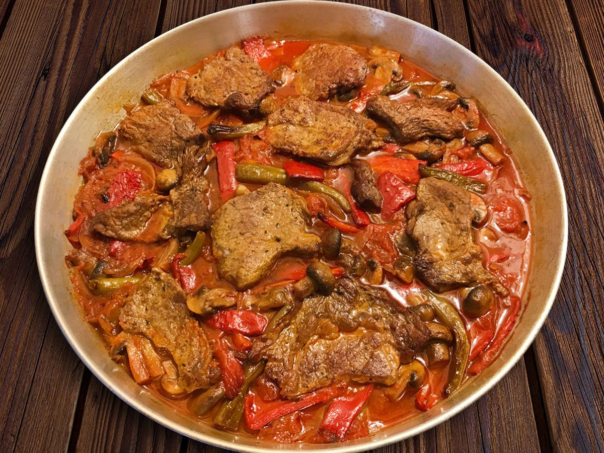 Fırında Mantarlı Biftek tarifi görseli