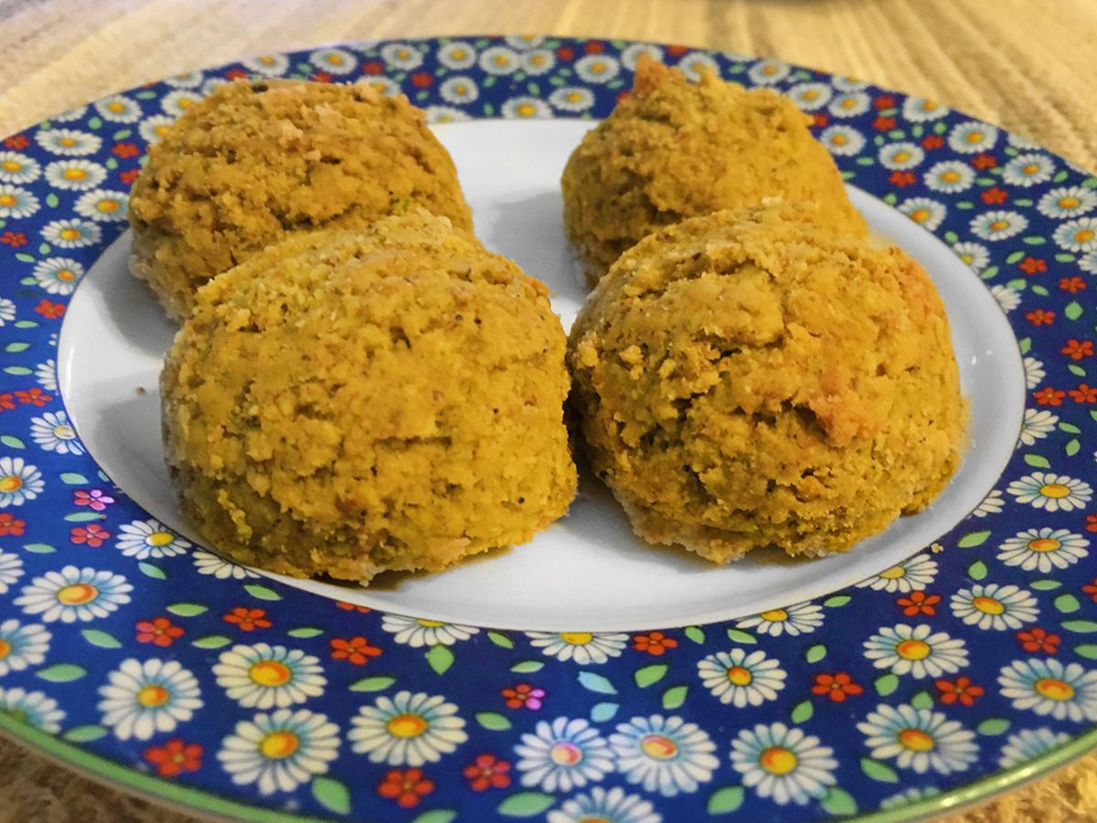 Fıstıklı Kaşık Kurabiye tarifi görseli