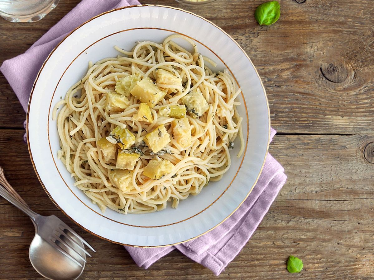 Zucchini Pasta (Kabaklı Makarna) recipe photo