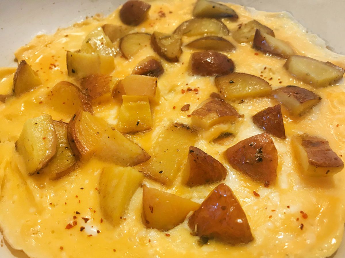 Kabuklu Patates Omleti tarifi görseli