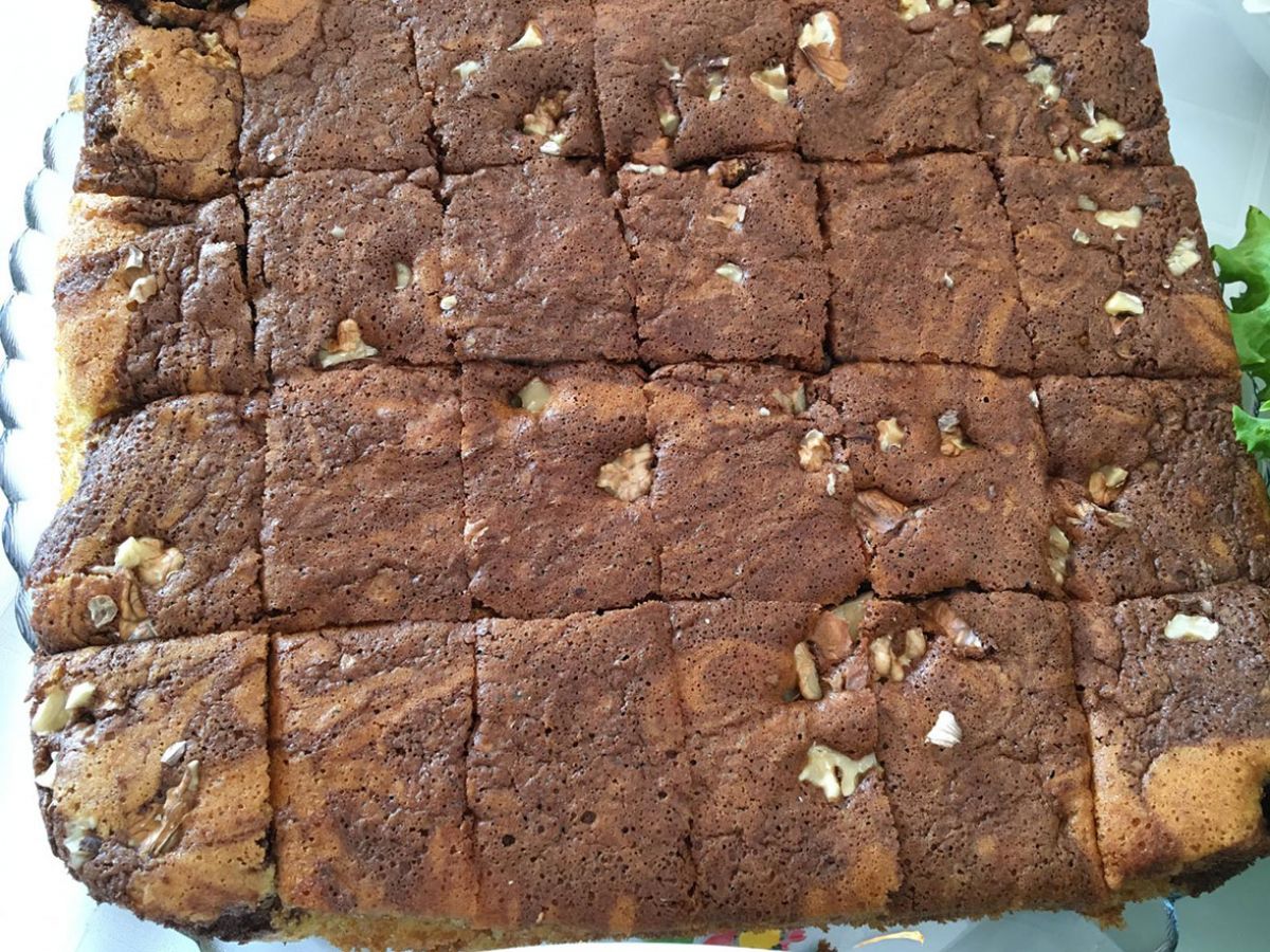 Kakaolu Cevizli Tepsi Keki tarifi görseli