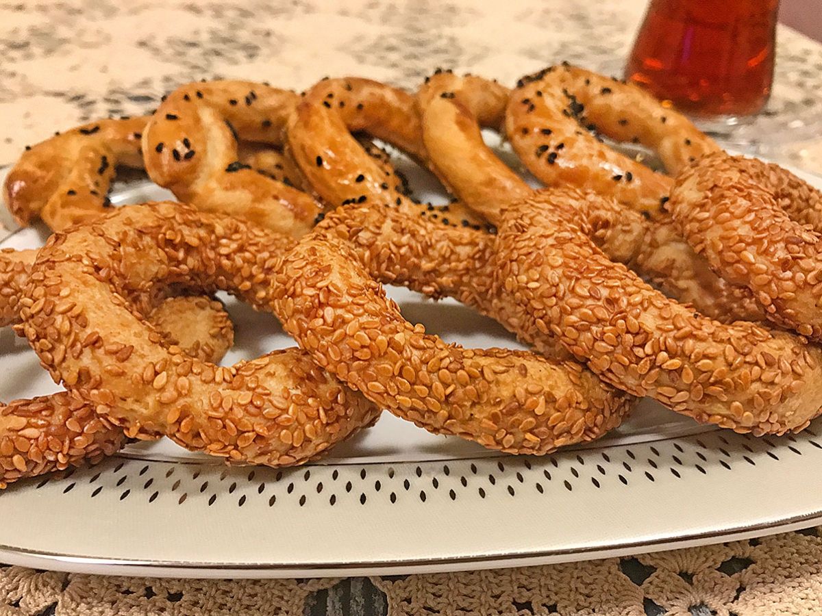 Kandil Simidi (Turkish Holy Night Ring Cookies) recipe photo