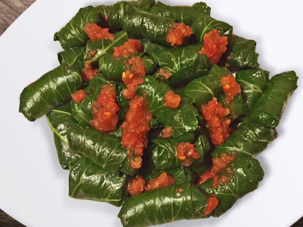 Karalahana Dolması (Black Kale Dolma) recipe photo