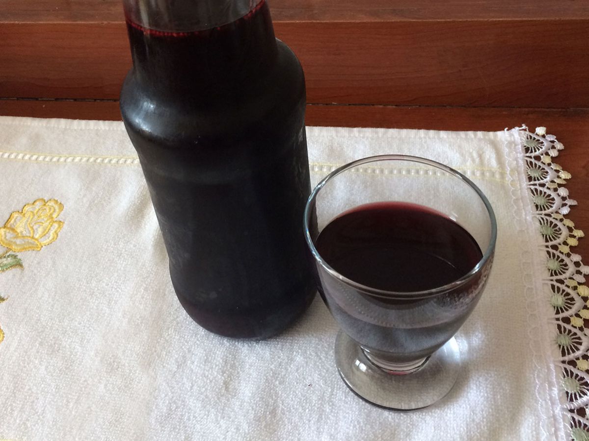 Karadut Suyu tarifi görseli