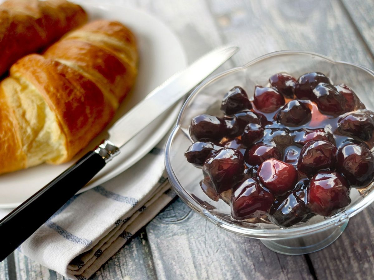 Karayemiş Reçeli tarifi görseli