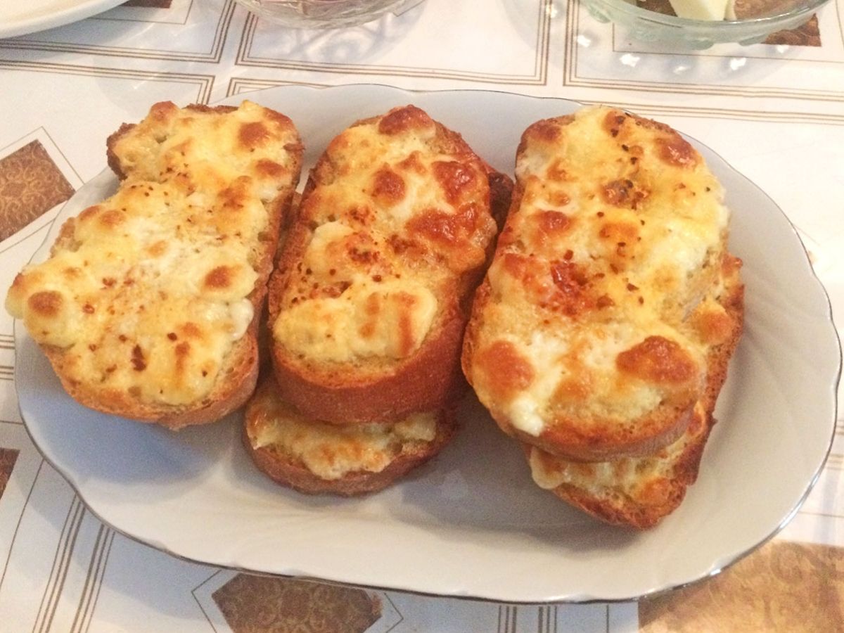 Cheesy Bread with Kaşar Cheese recipe photo