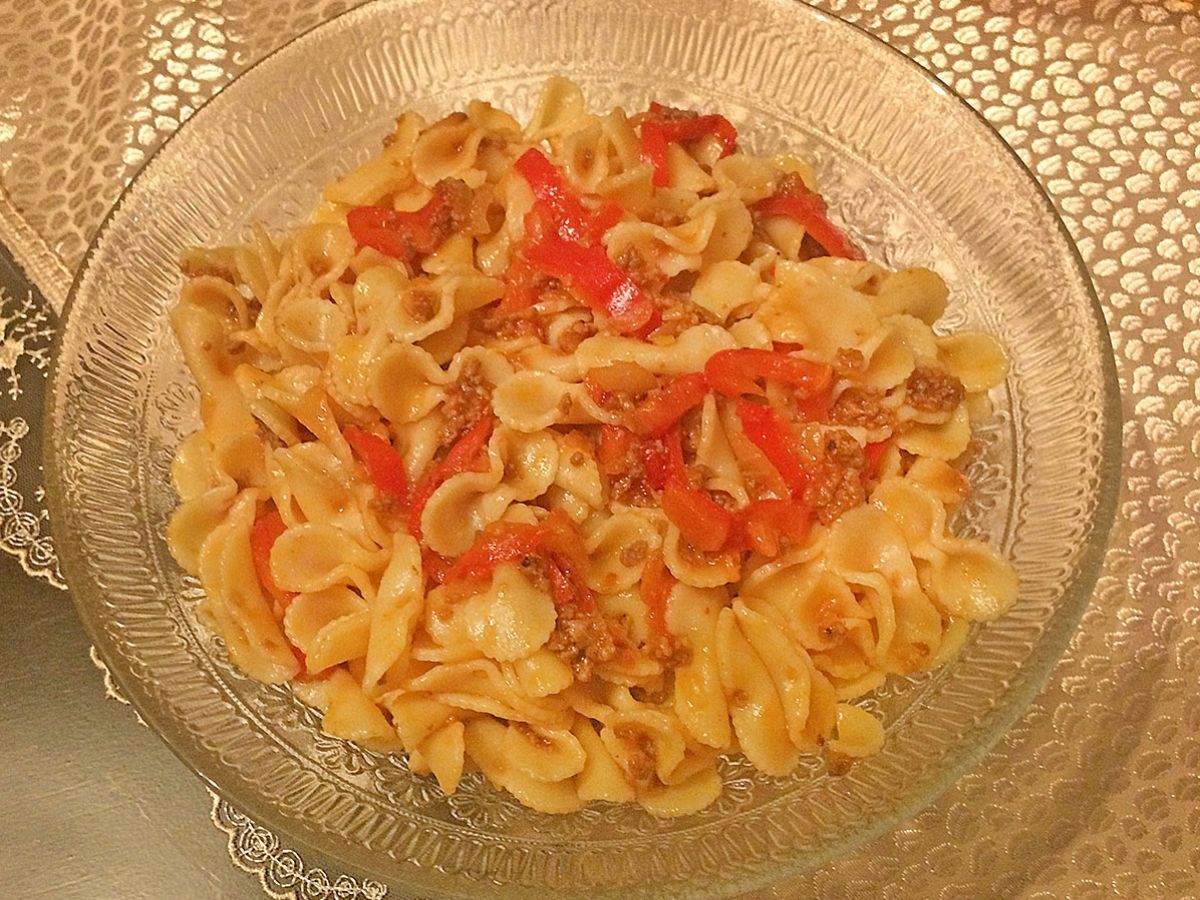 Bow Tie Pasta with Ground Meat recipe photo