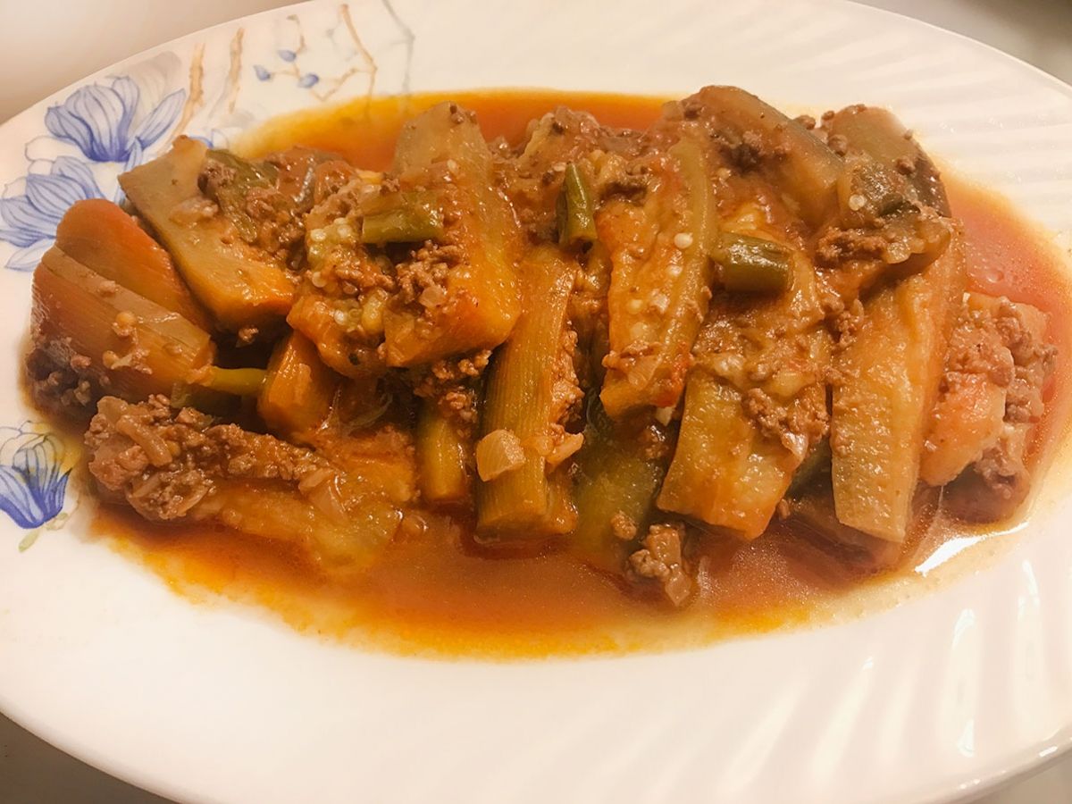 Kıymalı Patlıcan Yemeği tarifi görseli