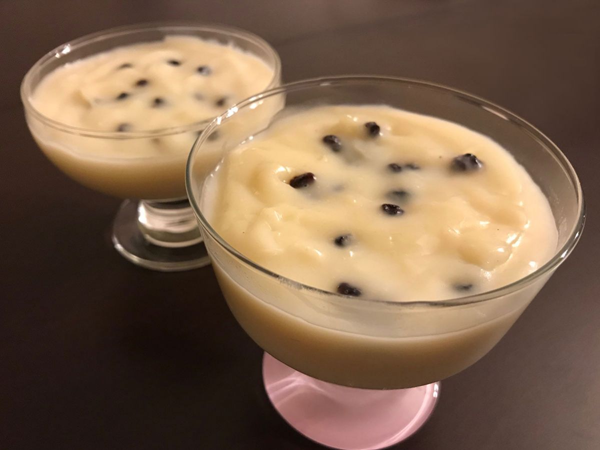 Kuş Üzümlü Muhallebi tarifi görseli