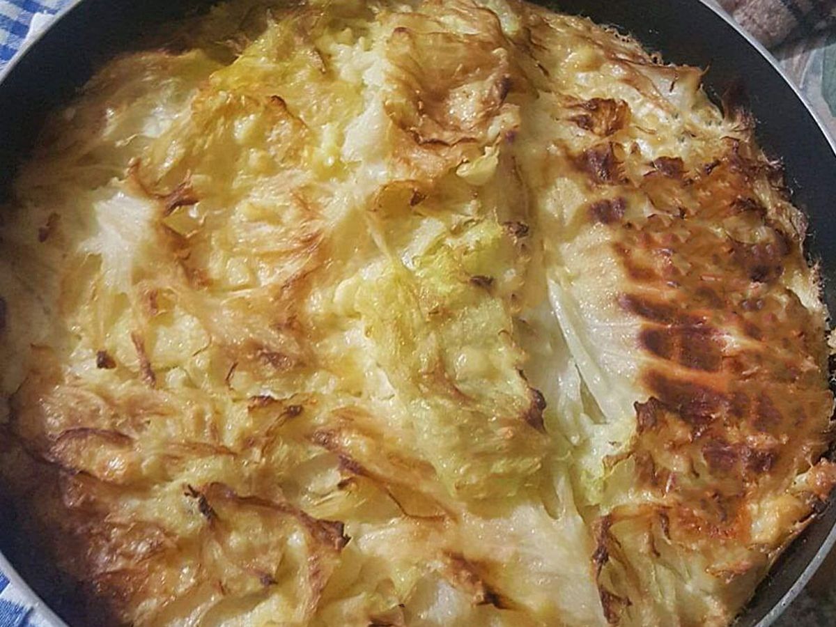 Cabbage Börek (Lahana Böreği) recipe photo