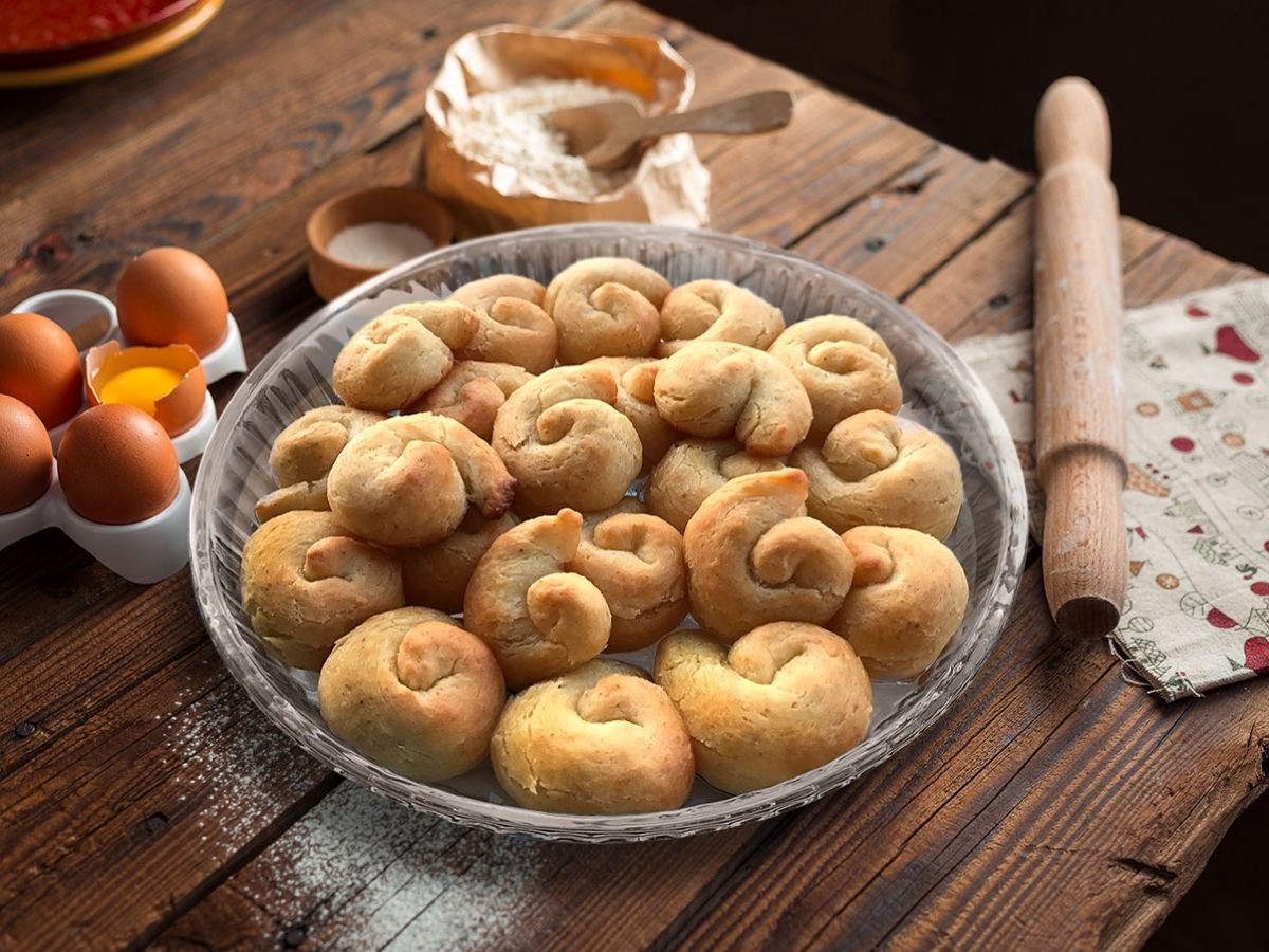 Lömbedek Tatlısı tarifi görseli