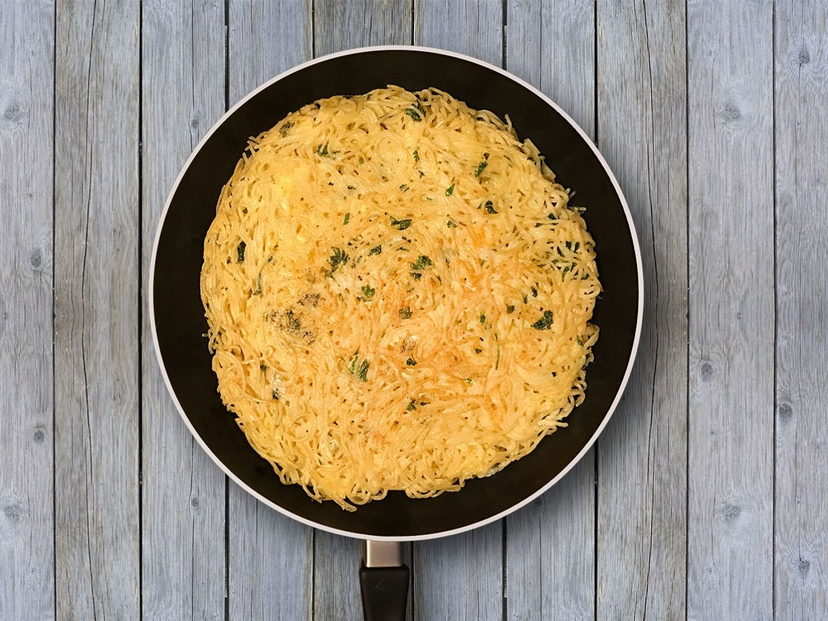 Pasta Börek (Makarna Böreği) recipe photo