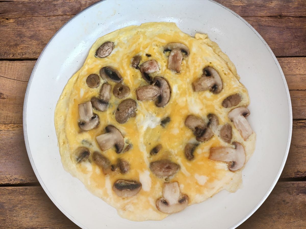 Mantarlı Yumurta tarifi görseli