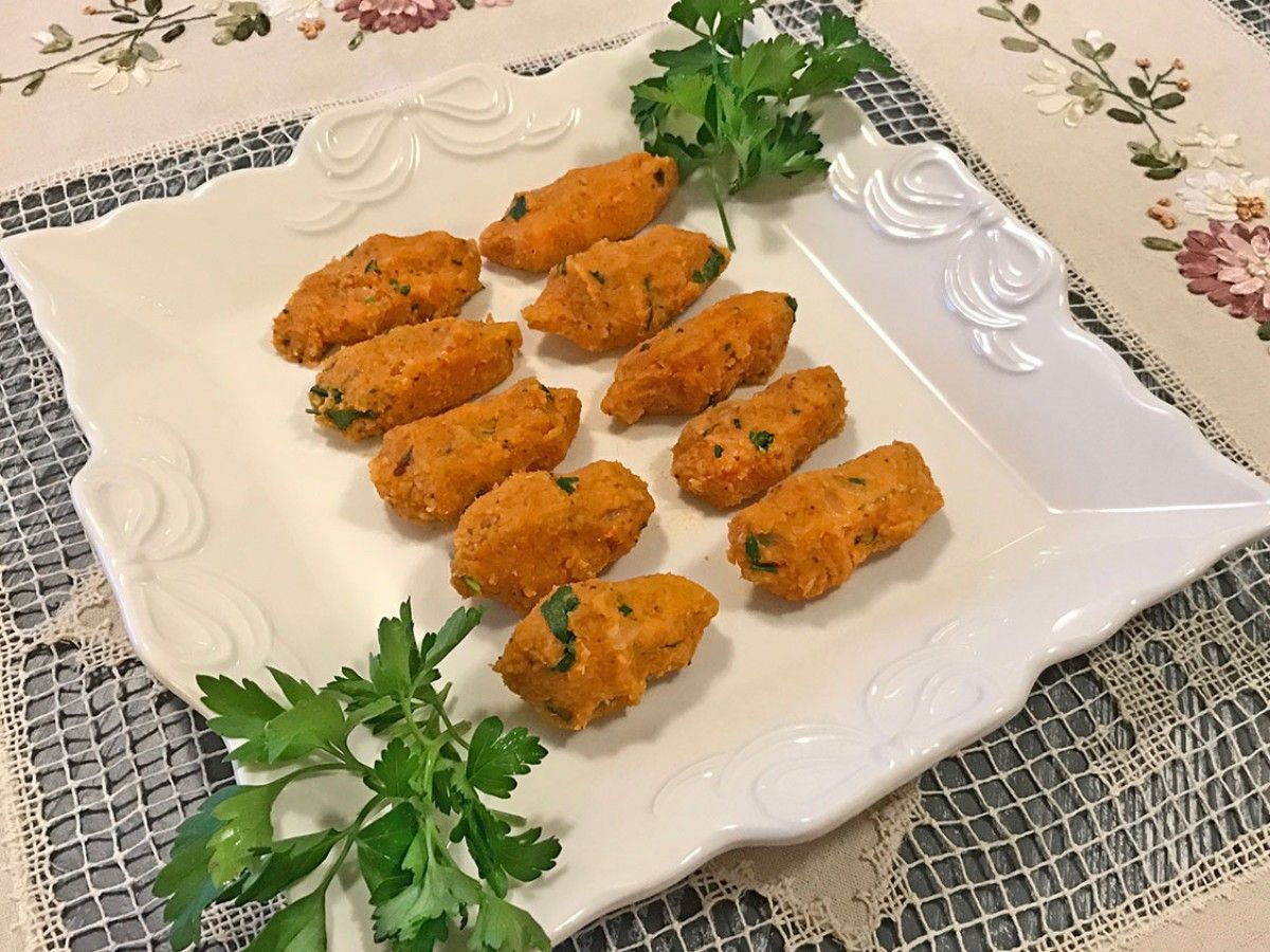 Lentil Köfte (Mercimek Köftesi) recipe photo