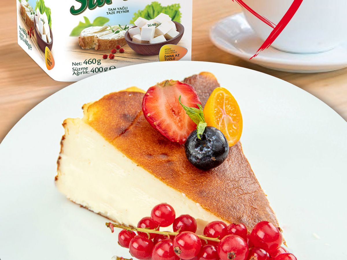 Muratbey's Special Valentine's Day San Sebastian Cheesecake Recipe image