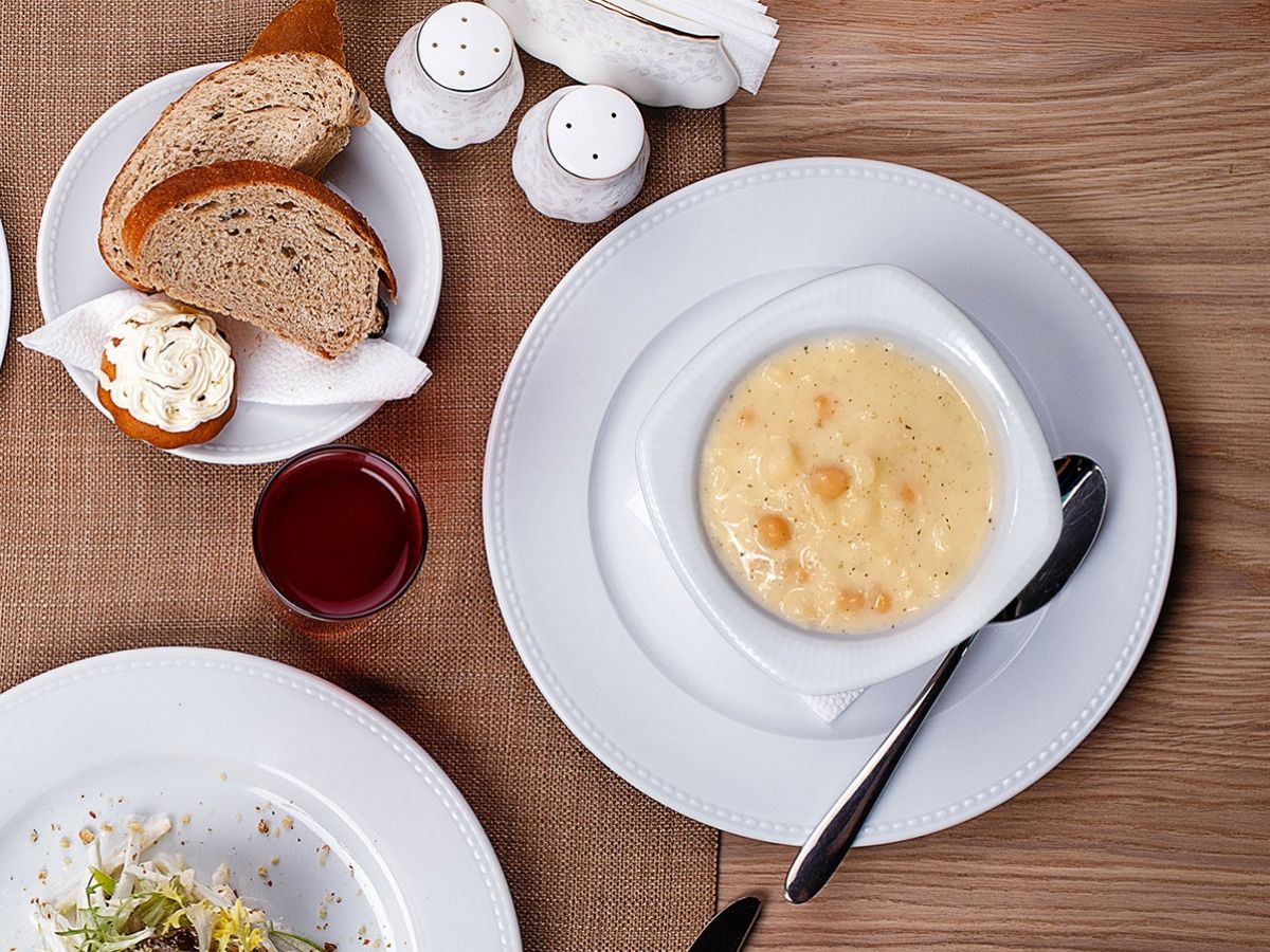 Chickpea Noodle Soup (Nohutlu Kesme Çorba) recipe photo
