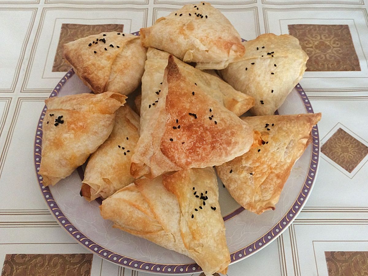Potato Börek (Muska Böreği) Triangles recipe photo