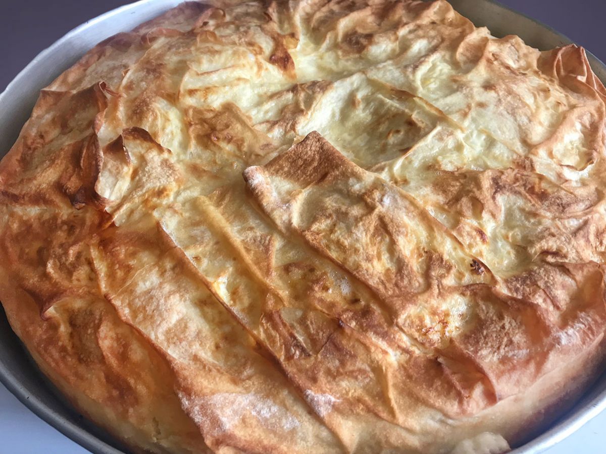 Patatesli Tepsi Böreği tarifi görseli