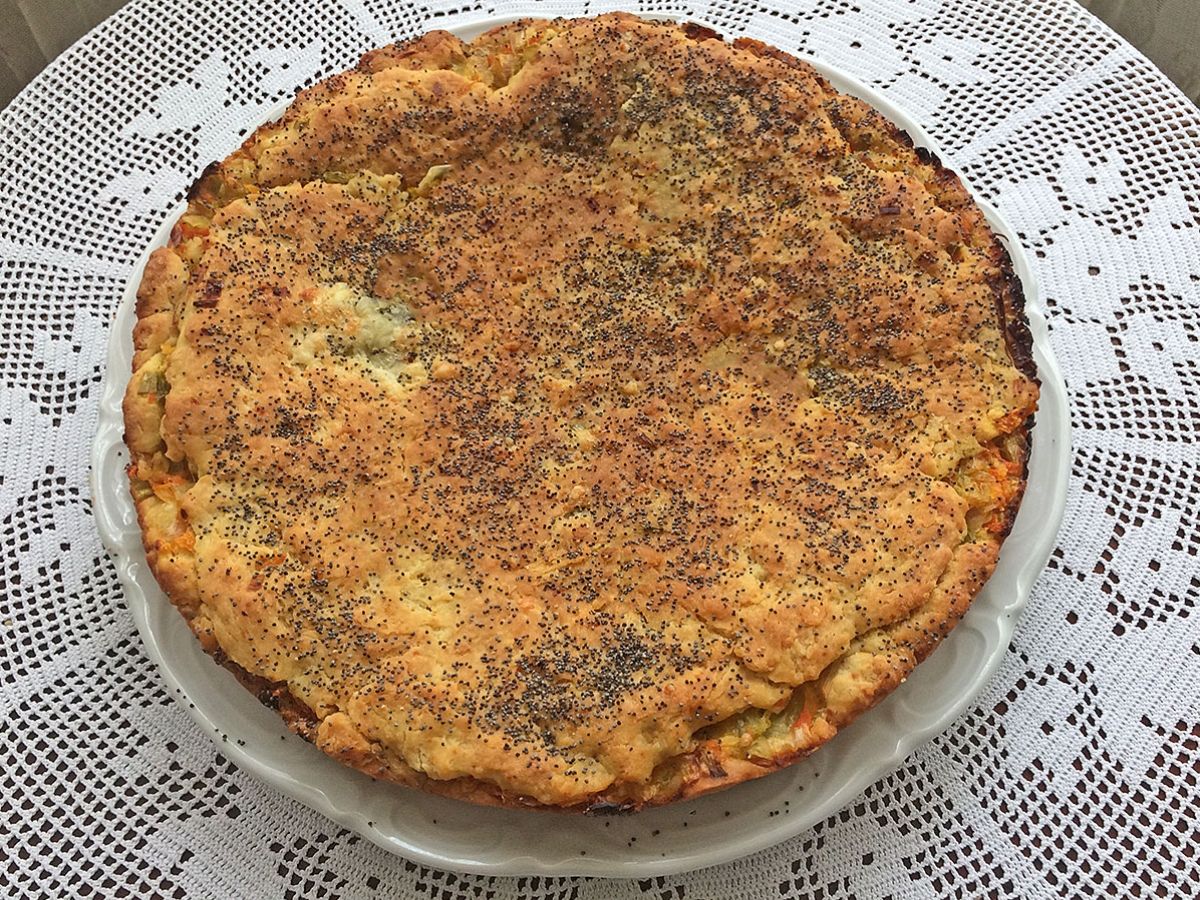 Savory Chard Cake (Pazılı Tuzlu Kek) recipe photo