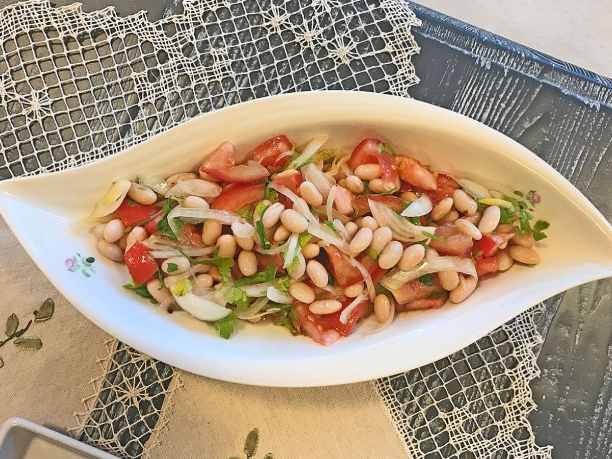 Piyaz (Turkish White Bean Salad) recipe photo