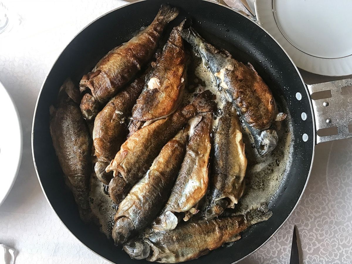 Butter-Fried Trout (Tereyağında Alabalık) recipe photo