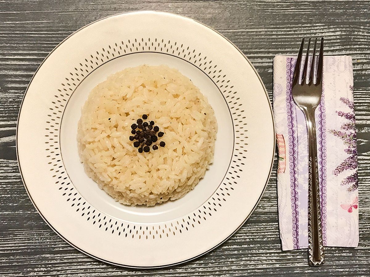 Buttery Rice Pilaf (Tereyağlı Pilav) recipe photo