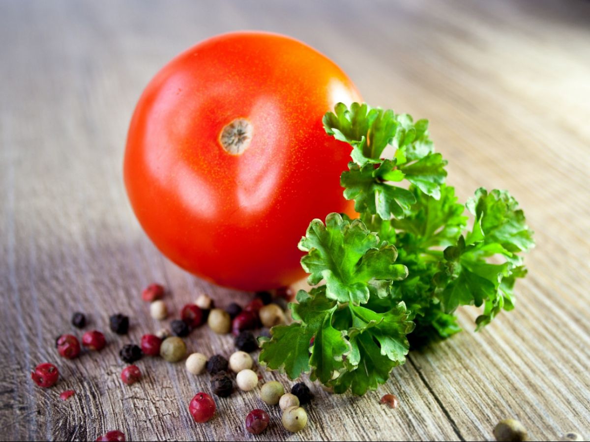 10 Natural & Healthy Tips to Eliminate Signs of Aging image