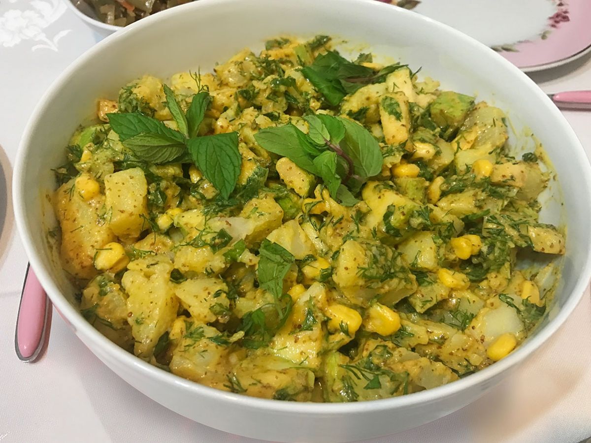 Yeşil Elmalı Patates Salatası tarifi görseli