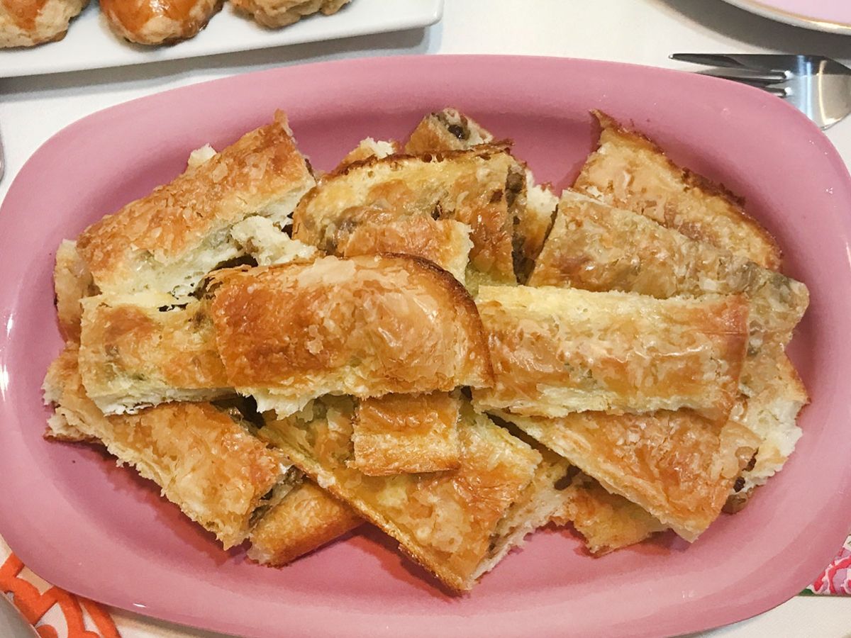  Yufkalı Sarıyer Böreği tarifi görseli
