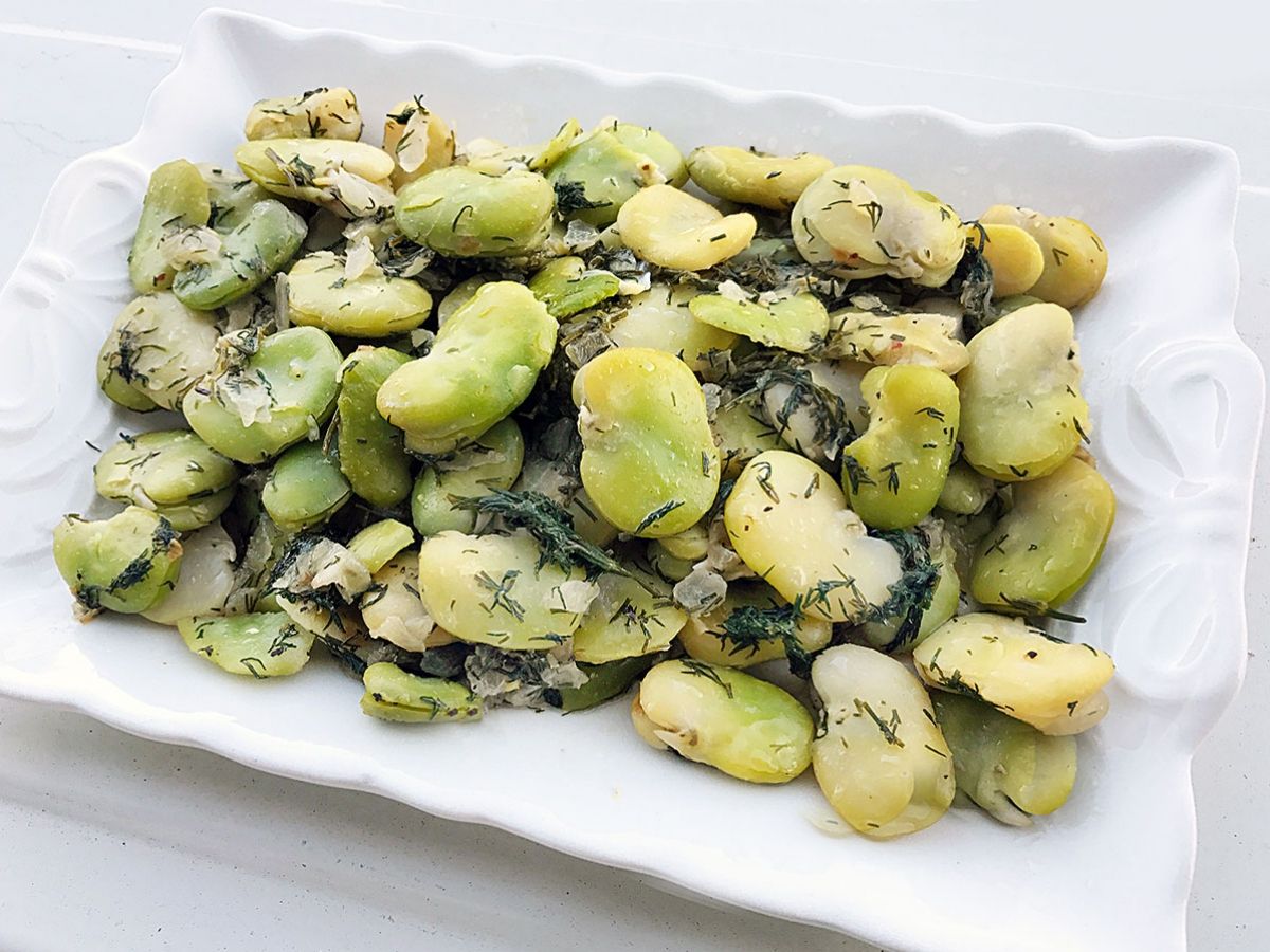 Olive Oil Braised Shelled Fava Beans (Zeytinyağlı İç Bakla) recipe photo